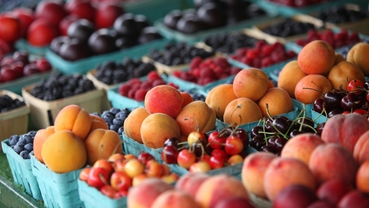 The deal is the first struck between a major retailer and its food suppliers